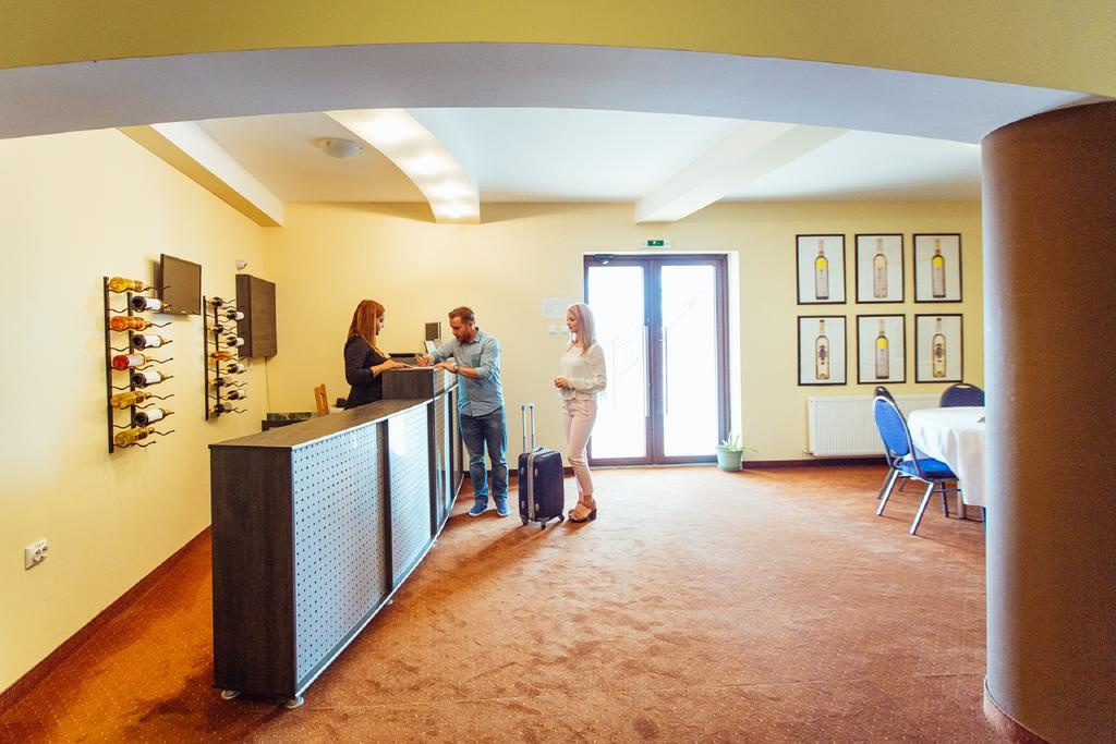 Casa Domeniile Vinului Hotel Aiud Eksteriør billede